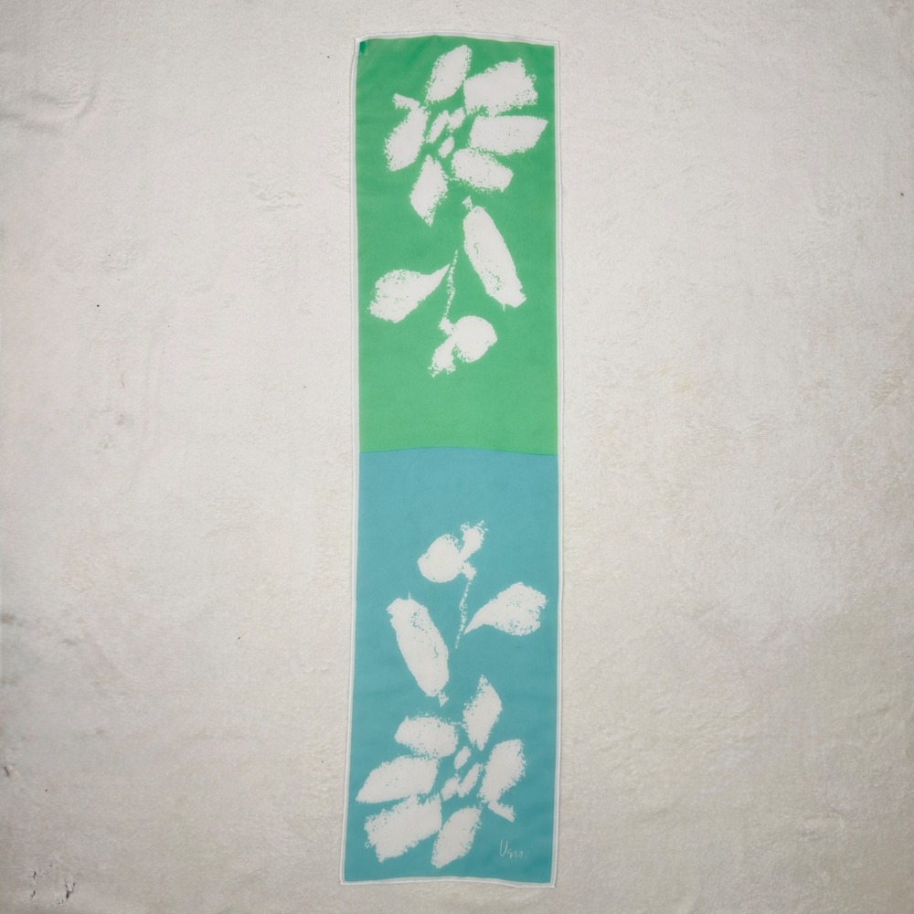 Vintage Vera Neumann Chiffon Scarf‎ Signed Green Blue Floral Print 40" x 10" - Picture 2 of 8